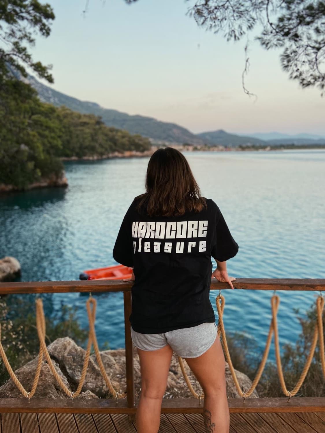 Wheraver Oversize Hardcore Pleasure Tee — 6