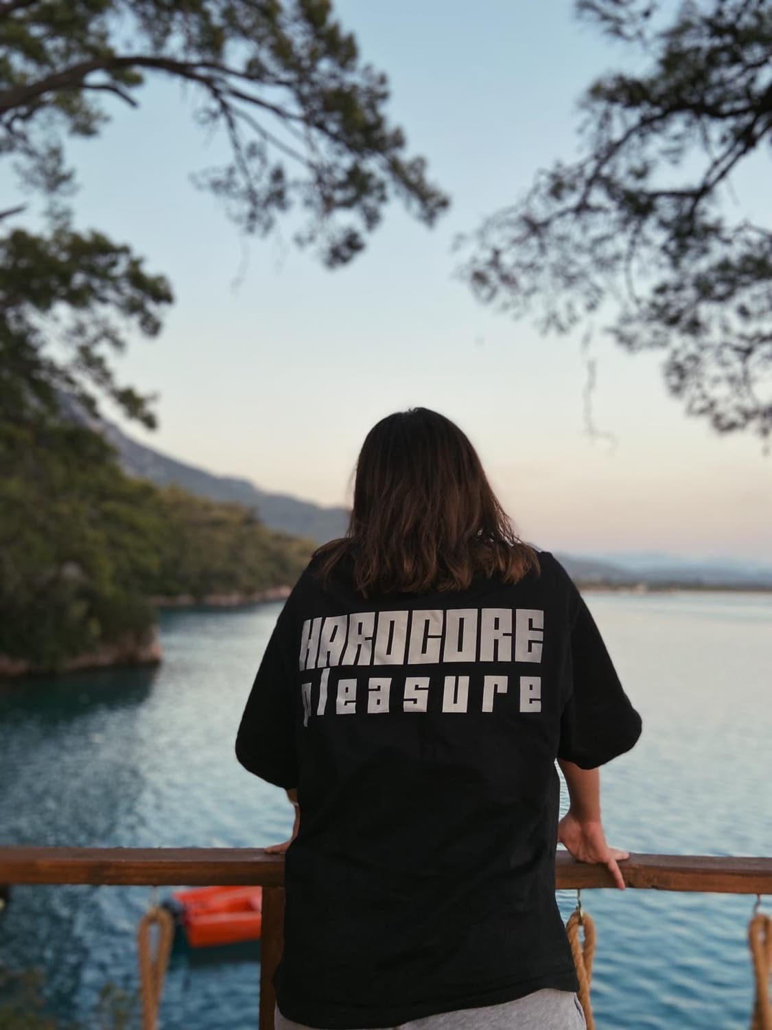 Wheraver Oversize Hardcore Pleasure Tee — 7