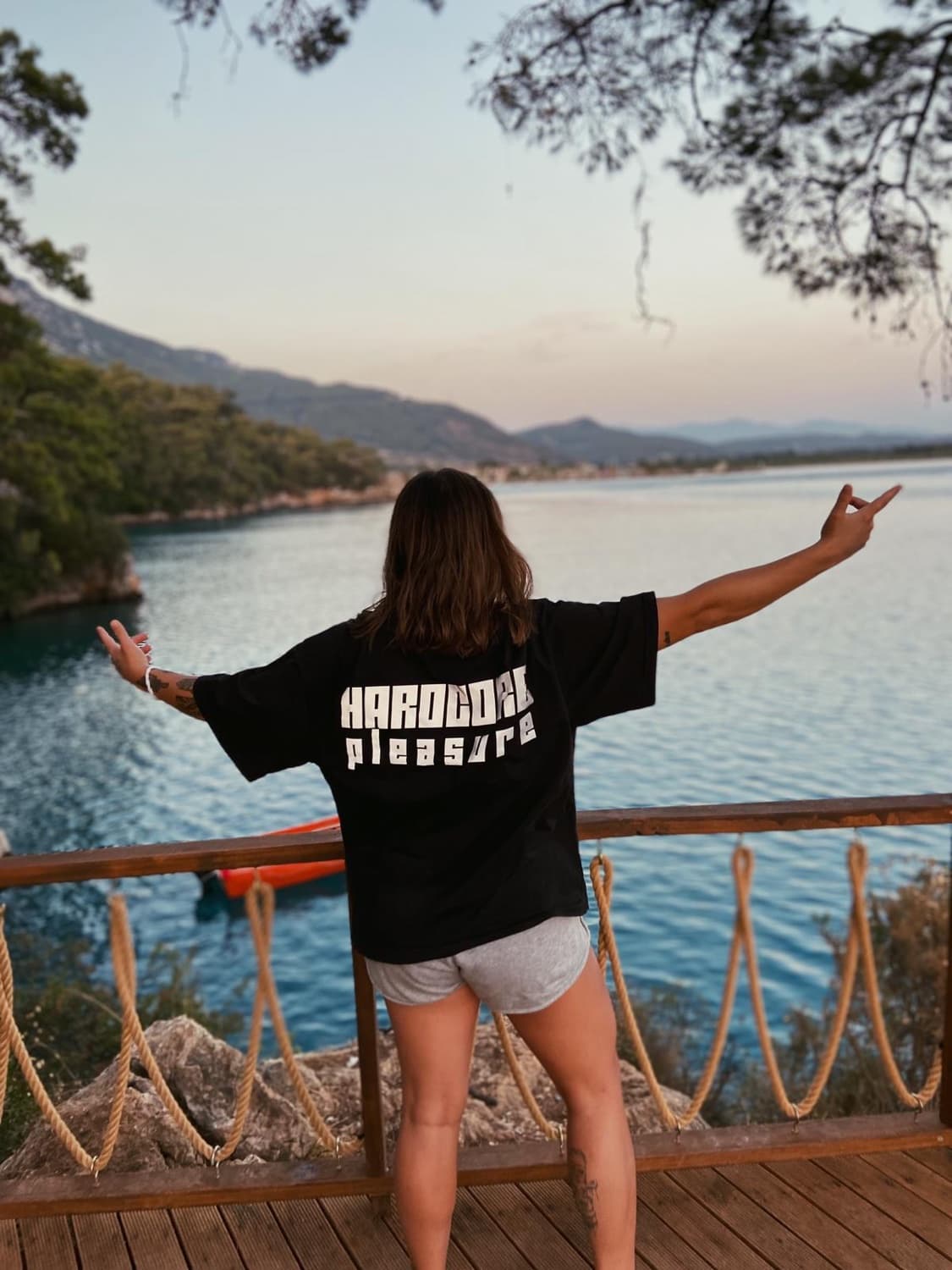 Wheraver Oversize Hardcore Pleasure Tee — 9